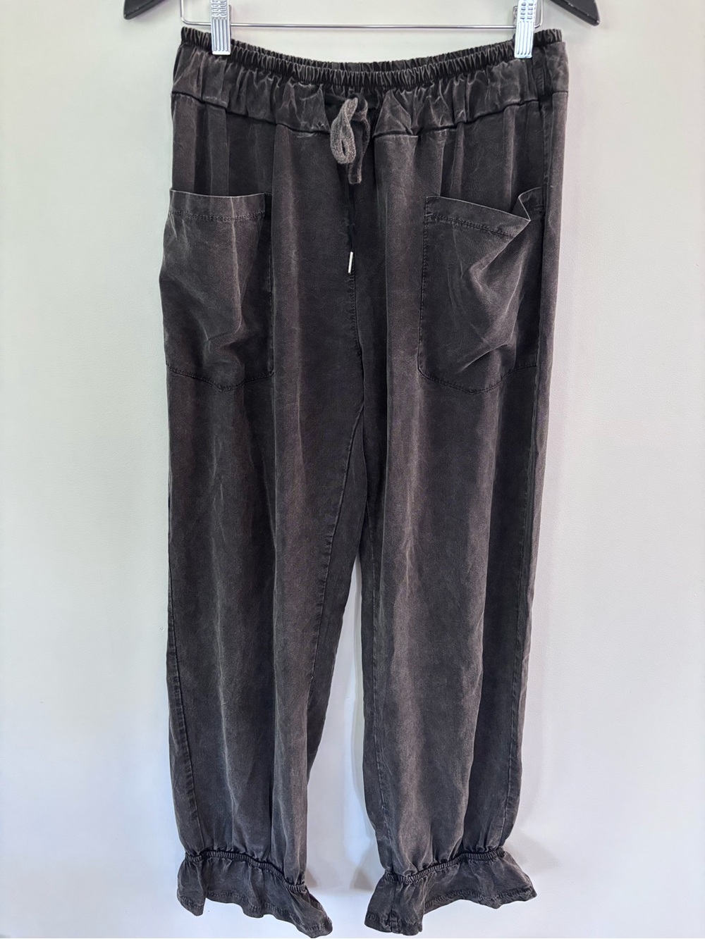 Sorella Grey Tencel Pants with Ruffle Cuffs sz medium